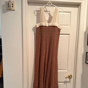 Chic Strapless Knit Dress in Brown and Cream